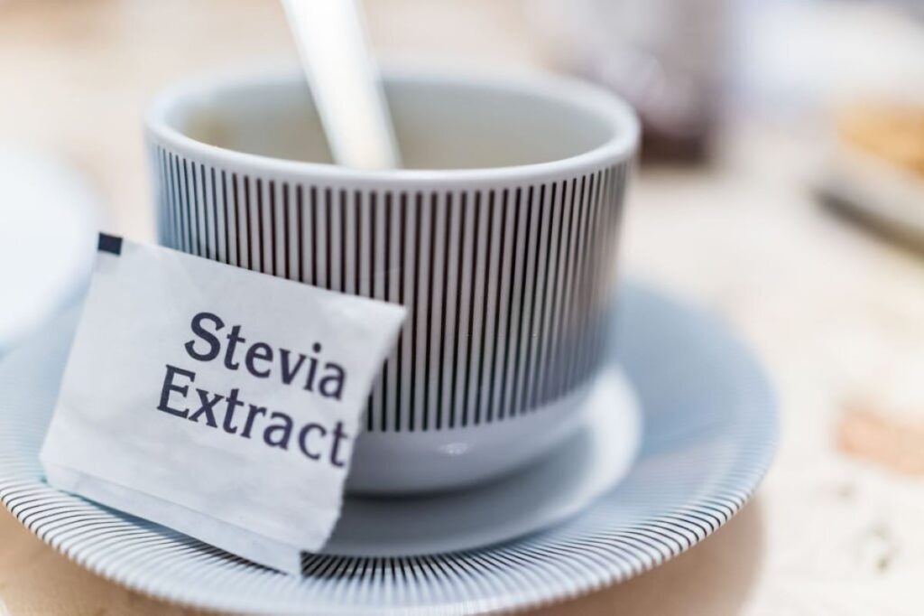 Liquid or powdered stevia