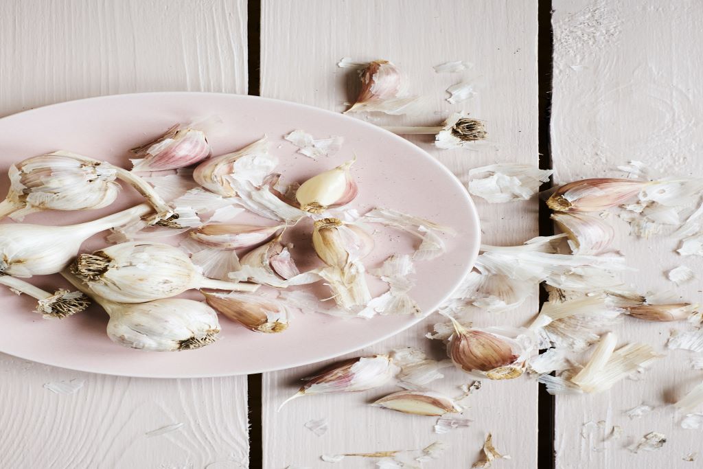 Garlic Improves skin health